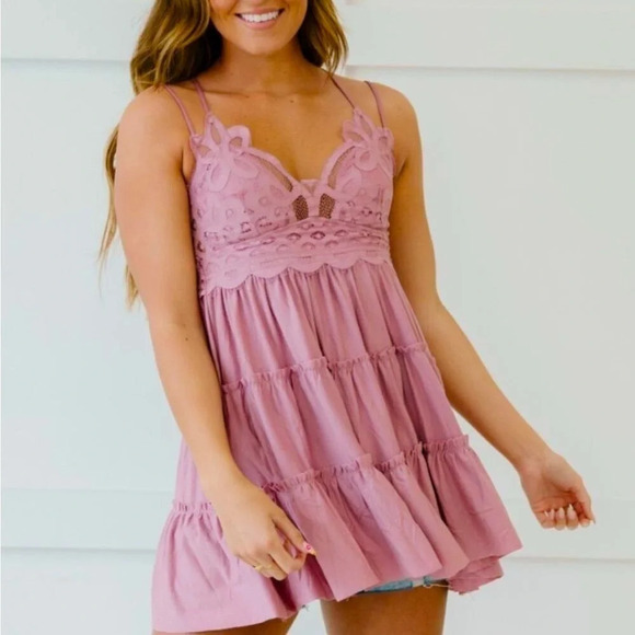 NEW! Boho Crochet Lace Tiered Ruffled Mini Dress - Picture 2 of 13